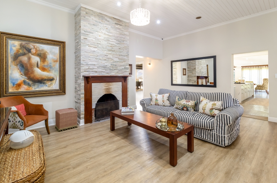 4 Bedroom Property for Sale in Stellenbosch Farms Western Cape
